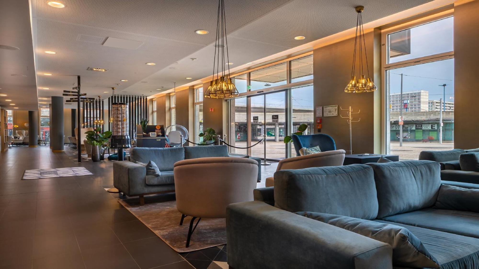Holiday Inn - The Niu, Ridge Halle Central Station By Ihg Luaran gambar