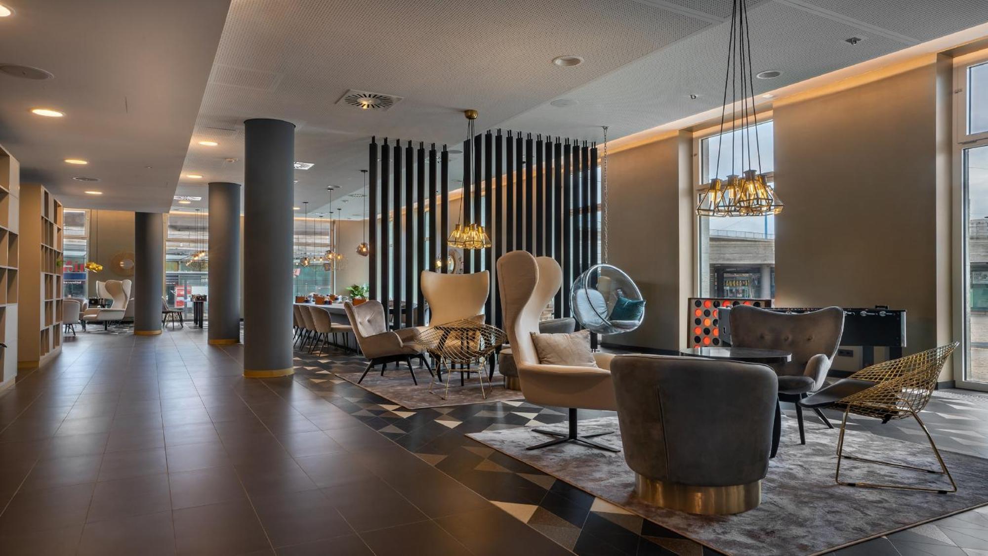 Holiday Inn - The Niu, Ridge Halle Central Station By Ihg Luaran gambar