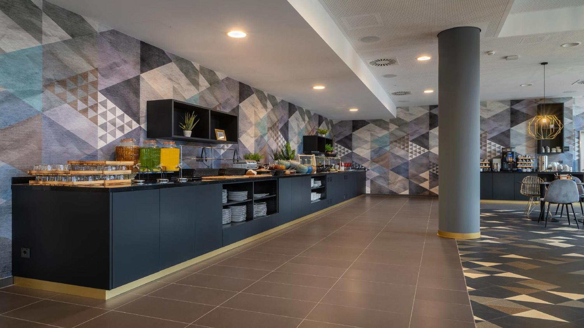 Holiday Inn - The Niu, Ridge Halle Central Station By Ihg Luaran gambar