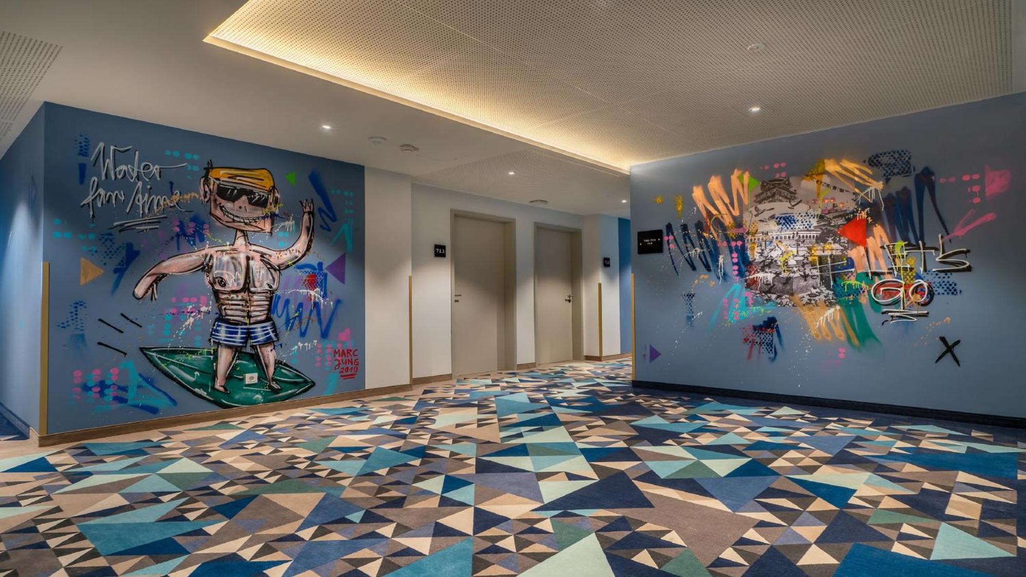 Holiday Inn - The Niu, Ridge Halle Central Station By Ihg Luaran gambar